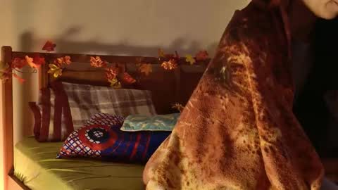 MoonLipson online show from November 8, 3:37 pm