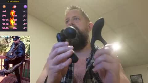 SMOKINsnakeEYEZ online show from April 16, 2:00 am