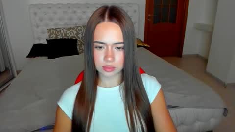 Snapshot of mmm_bananaa_ chatting on September 20, 5:38 pm Beata online show from September 20, 5:38 pm