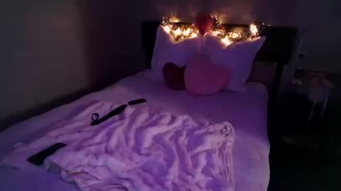 Angel online show from February 15, 7:51 am