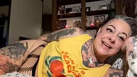 Kittykittybangbang online show from February 21, 4:15 am