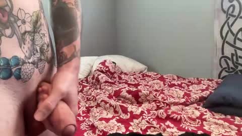 Snapshot of mntuila chatting on October 13, 1:35 pm MNTuiLa online show from October 13, 1:35 pm