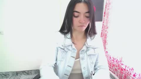 Sam online show from May 5, 4:02 pm