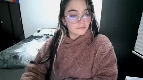 Sam online show from February 7, 3:20 am