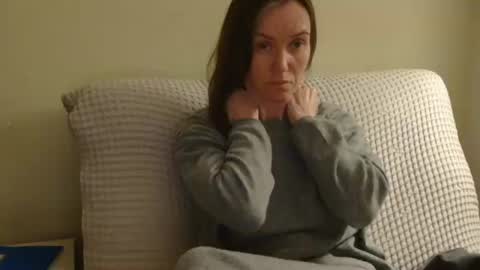 Aurora online show from February 7, 12:24 am