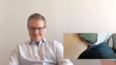 Moe online show from September 29, 6:51 pm