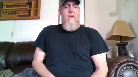 Snapshot of moeblick chatting on February 2, 6:31 pm moeblick online show from February 2, 6:31 pm