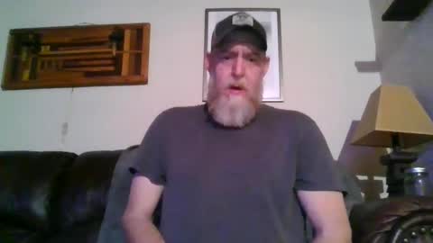 Snapshot of moeblick chatting on January 28, 1:29 am moeblick online show from January 28, 1:29 am