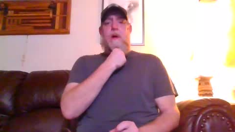Snapshot of moeblick chatting on February 4, 2:07 am moeblick online show from February 4, 2:07 am