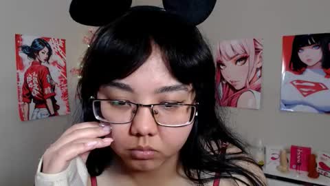 Molly online show from November 8, 5:43 am