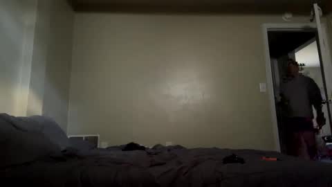 Snapshot of mojozz chatting on December 8, 6:28 pm LookinForFun online show from December 8, 6:28 pm