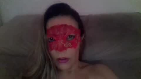 molhada8291 online show from May 7, 3:19 pm