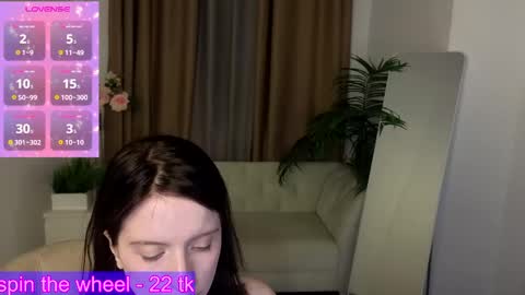 mollie_blush online show from May 24, 1:28 pm