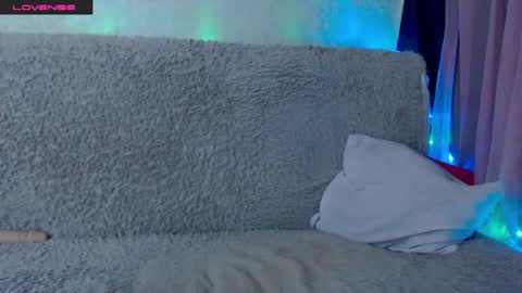 Molly1sex online show from April 26, 4:43 am