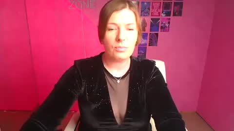 Molly online show from January 11, 1:06 pm