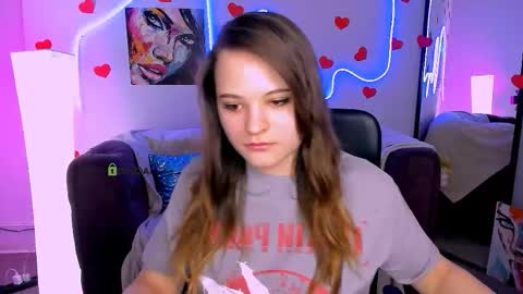 Molly online show from February 24, 1:25 pm