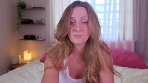 Molly online show from June 17, 4:23 pm