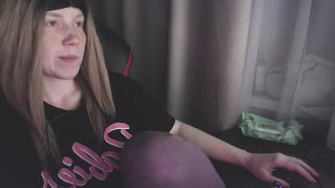 I have new photos come and see with love Molly online show from October 4, 3:43 pm