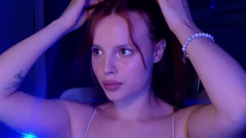 Molly online show from April 24, 4:31 pm