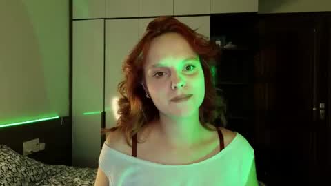 Molly online show from June 19, 4:02 pm