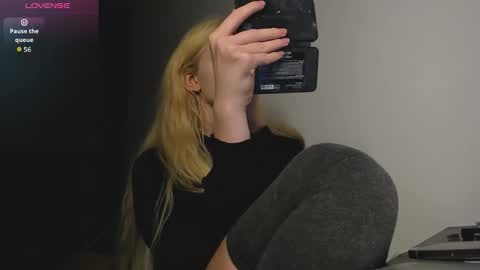 Goddess Katherine online show from December 17, 4:58 pm