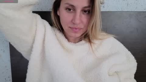 Nica    follow me   online show from November 18, 9:45 am