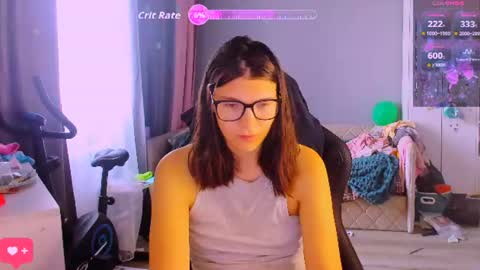 KIRA  online show from July 31, 7:42 am