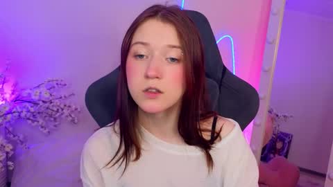 Molly online show from April 18, 10:28 am