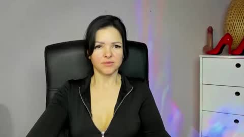 Molly online show from January 13, 2:58 pm