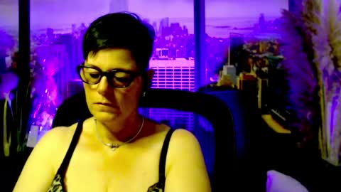 MollySun Nina Randmann online show from August 5, 6:05 pm