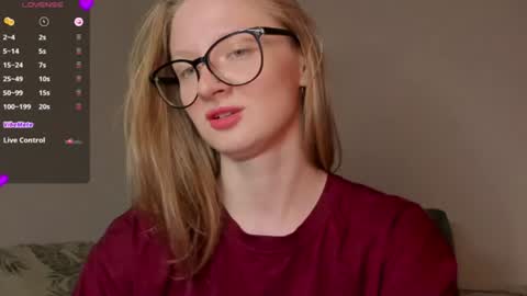 mollytucker online show from August 9, 3:28 pm