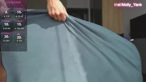 Molly online show from September 9, 9:53 am