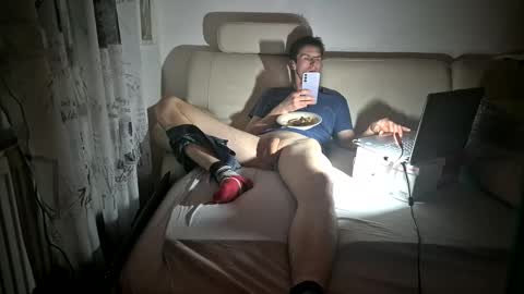 Oszkr online show from December 7, 5:43 am