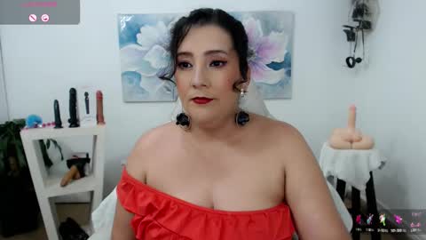 Snapshot of mom_17 chatting on February 21, 6:26 pm Celeste online show from February 21, 6:26 pm