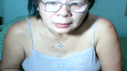 mombastic55 online show from July 17, 5:20 am