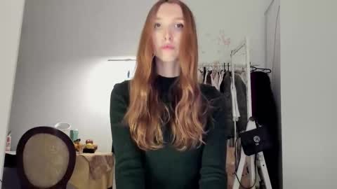 Liza online show from November 21, 1:42 pm