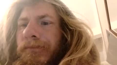 Snapshot of mommyissues2386 chatting on January 19, 11:21 pm Richard Sheridan online show from January 19, 11:21 pm