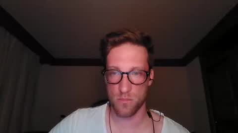 moms_little_monster online show from November 3, 11:28 pm