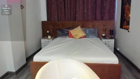 mon1ca_jones online show from March 6, 9:19 am