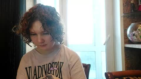 Hello world im Eva D glad to see u here all D online show from March 12, 9:40 pm