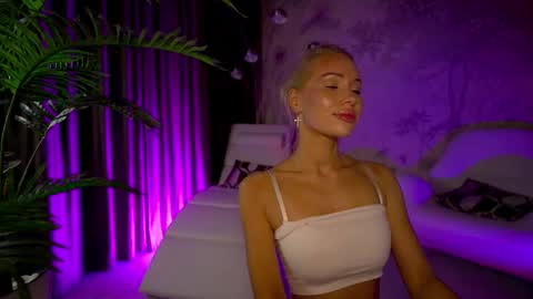 Angelina online show from November 7, 9:17 pm