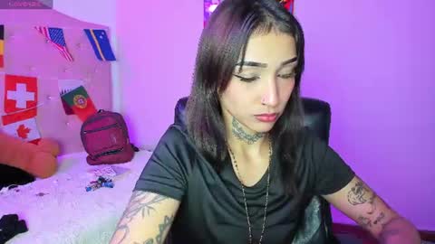 Monica online show from June 22, 7:43 pm