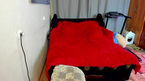 Monica Elder online show from January 29, 6:12 am