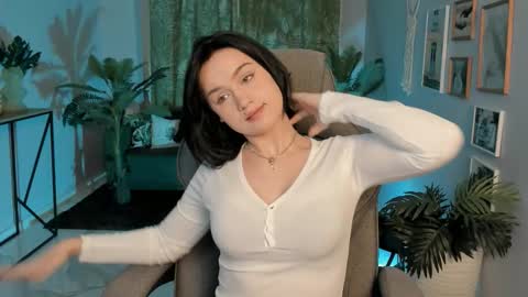 monica online show from February 12, 2:26 am