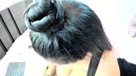 Snapshot of monicaharrison chatting on October 8, 5:19 pm monicaharrison online show from October 8, 5:19 pm