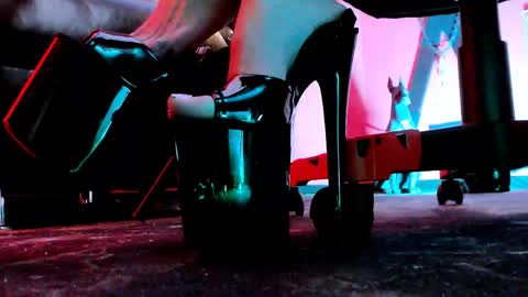 Monika online show from April 14, 11:35 am