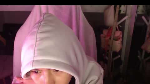 Snapshot of monstercockselfsuck chatting on December 9, 2:45 am ELYSE A SIMPLE GIRL online show from December 9, 2:45 am