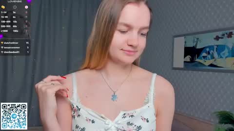 moon_puzzles online show from December 21, 8:15 pm