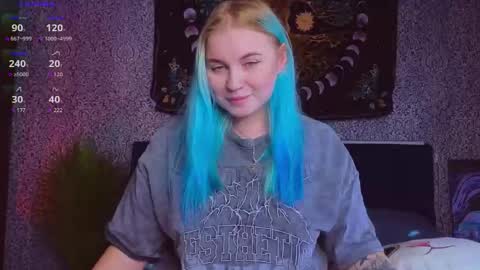 Emilia online show from September 22, 9:46 am