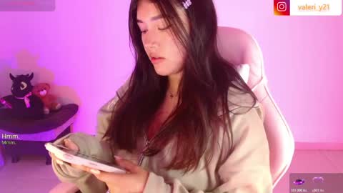 bell  online show from April 27, 8:06 pm